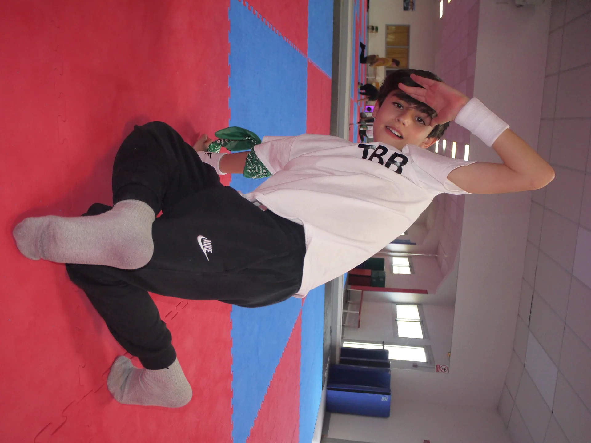 Noa en progression pendant un cours dans la salle Font-Martin